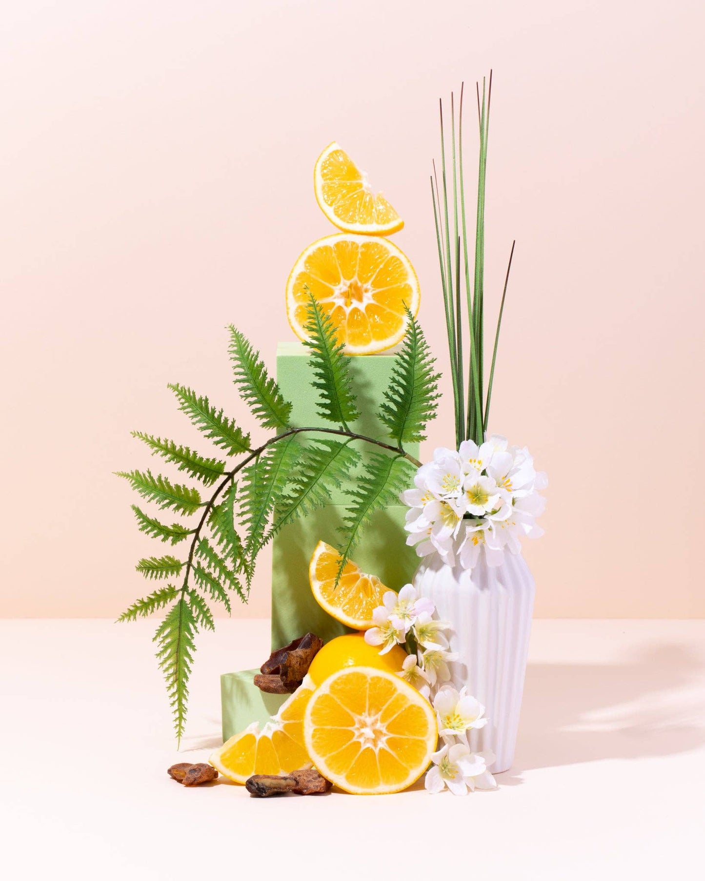 Green tea & lemon zest™ fragrance oil: .33 oz / 10 ml