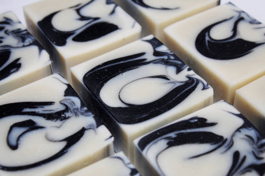 Detox Soap with Bentonite Clay and Activated Charcoal-Purifying Detox Soap Bar- gspot.studio