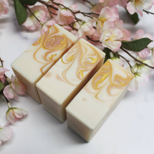 Yoni Soap with Organic Apple Cider Vinegar-Balancing Yoni Soap Bar- gspot.studio