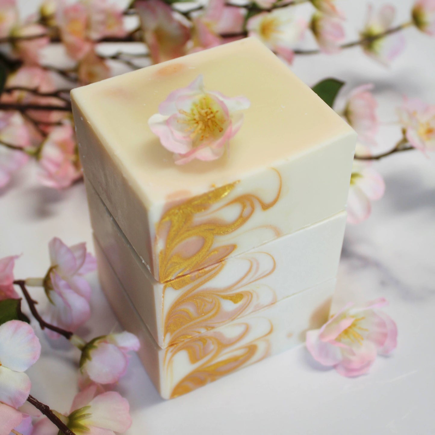 Yoni Soap with Organic Apple Cider Vinegar-Balancing Yoni Soap Bar- gspot.studio